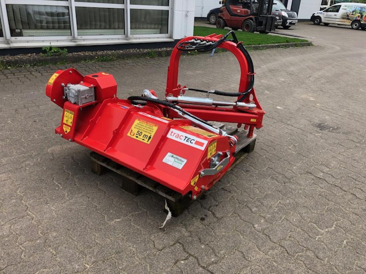 Tractec 17.106 Seitenmulcher - Broyeur à axe horizontal: photos 3 Tractec 17.106 Seitenmulcher - Broyeur à axe horizontal: photos 3