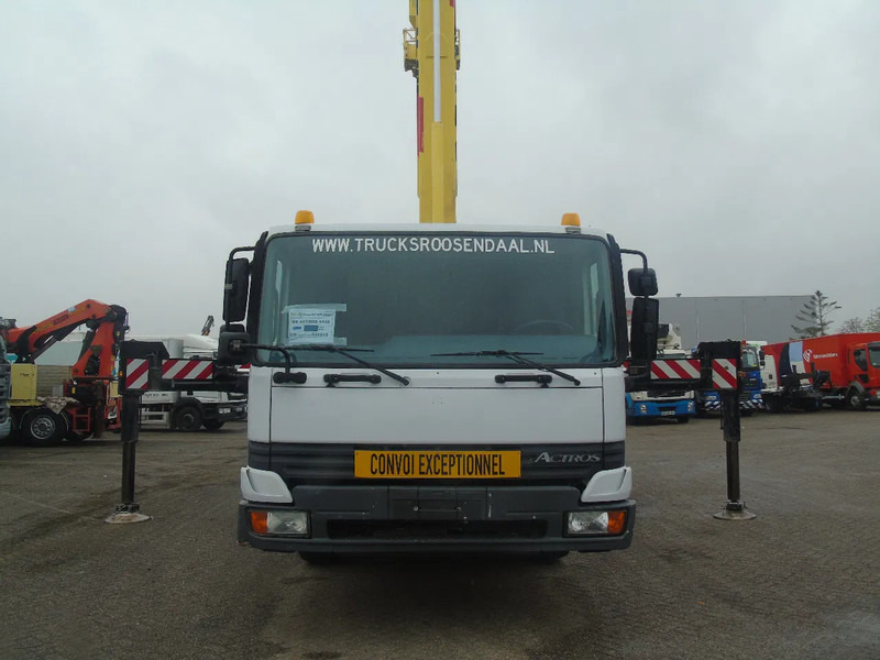 Camion Mercedes-Benz Actros 4148 + 84 meters + 10x4: photos 17