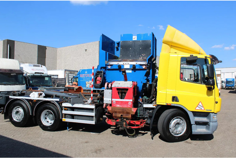 DAF CF 75 .310 + 6X2 STEERING - Benne à ordures ménagères: photos 3 DAF CF 75 .310 + 6X2 STEERING - Benne à ordures ménagères: photos 3
