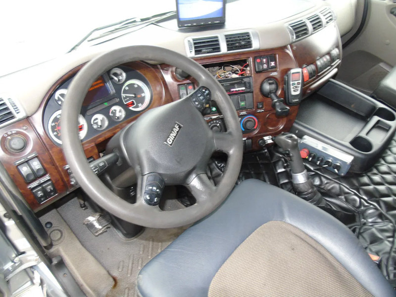 Ginaf X 4243 TS + EURO 5 + 8X4 + MANUAL - Camion - système de câble: photos 5 Ginaf X 4243 TS + EURO 5 + 8X4 + MANUAL - Camion - système de câble: photos 5