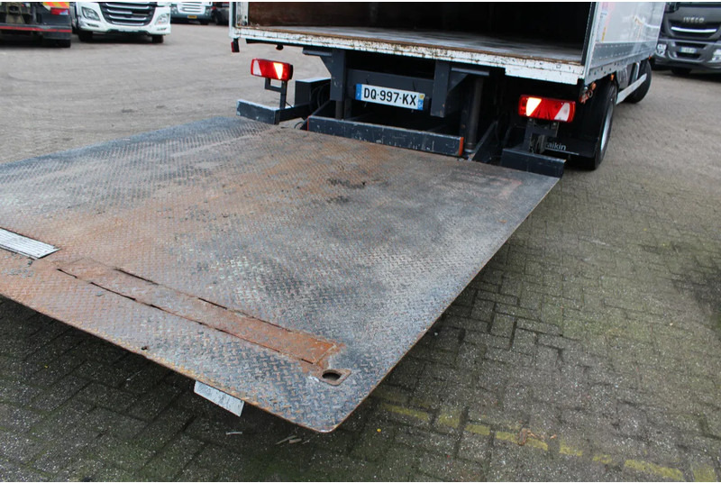 Iveco Eurocargo 160e25 + lift + euro 6 - Camion fourgon: photos 5 Iveco Eurocargo 160e25 + lift + euro 6 - Camion fourgon: photos 5
