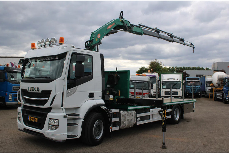 Iveco Stralis 400 + PM SERIE 13 4X HYDROLIC + EURO 6 + REMOTE - Camion grue: photos 4 Iveco Stralis 400 + PM SERIE 13 4X HYDROLIC + EURO 6 + REMOTE - Camion grue: photos 4