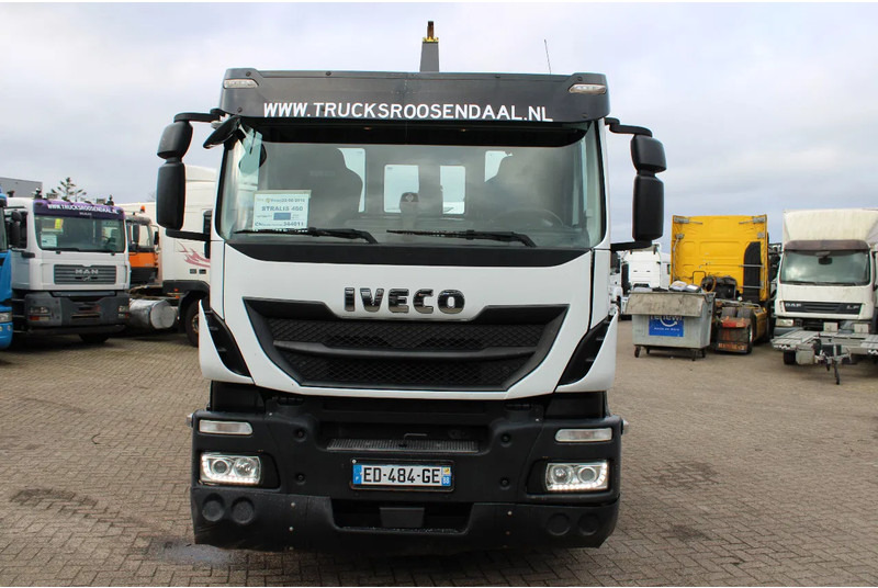Iveco Stralis 460 + 6X2 + 20T - Camion ampliroll: photos 2 Iveco Stralis 460 + 6X2 + 20T - Camion ampliroll: photos 2