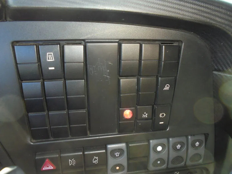 Camion hydrocureur Iveco Trakker 450 + Euro 5 + Zandzuiger + Manual + 6x4 + Remote: photos 11