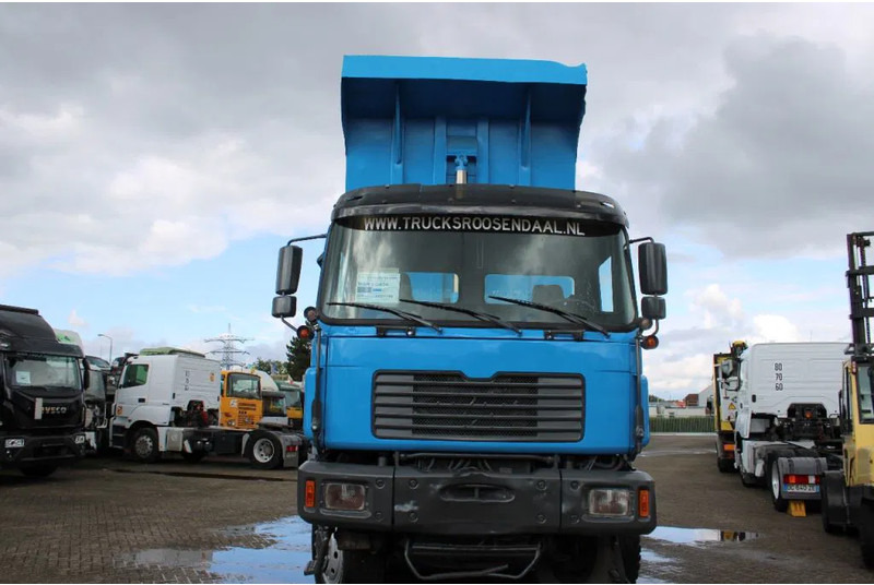 MAN 50 .414 + 8X4 + SPRING SPRING + MANUAL - Camion benne: photos 2 MAN 50 .414 + 8X4 + SPRING SPRING + MANUAL - Camion benne: photos 2