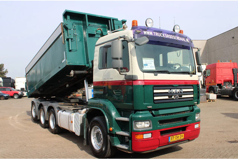 MAN TGA 35.400 8X4 + MANUAL! + NCH kipper/ bitum sprayer - Camion - système de câble: photos 3 MAN TGA 35.400 8X4 + MANUAL! + NCH kipper/ bitum sprayer - Camion - système de câble: photos 3