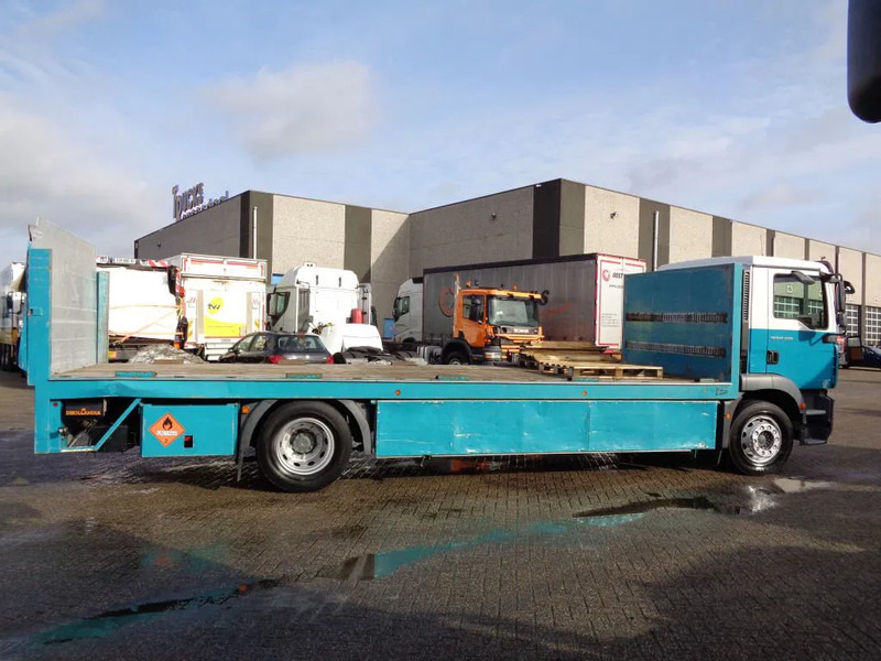Camion plateau MAN TGM 18.240 + Dhollandia Lift: photos 6