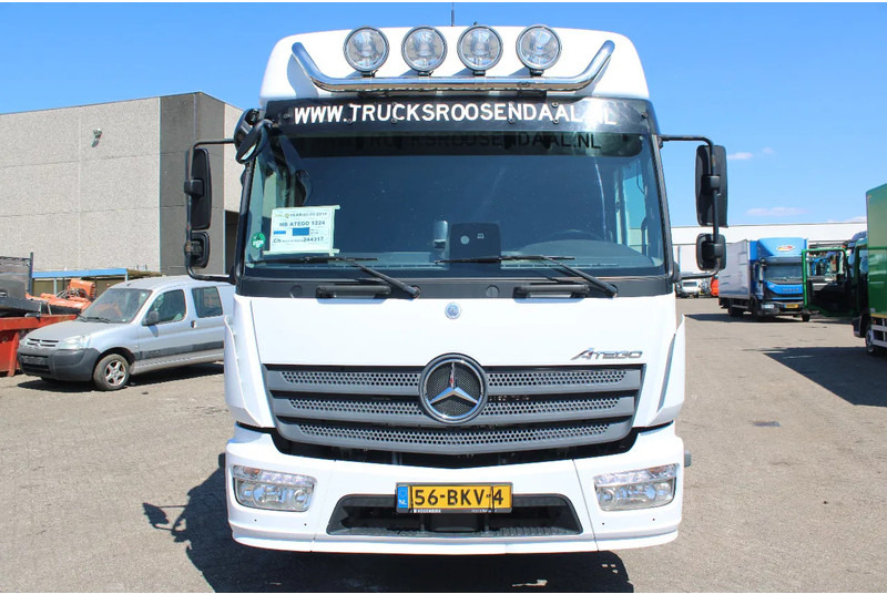 Mercedes-Benz Atego 1224 + euro 6 + 6 CYLINDER - Châssis cabine: photos 3 Mercedes-Benz Atego 1224 + euro 6 + 6 CYLINDER - Châssis cabine: photos 3