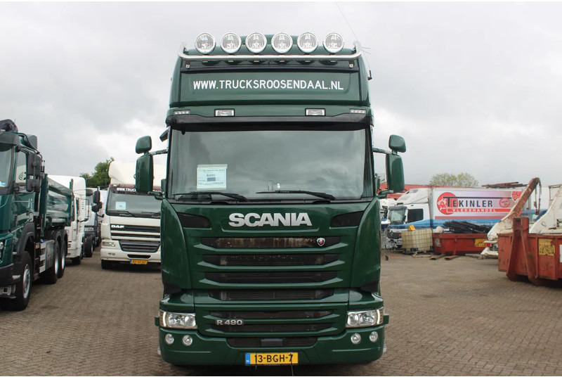 Scania R490 + 6X2 + EURO 6 + heating truck/ flowers FULL OPTION - Camion frigorifique: photos 2 Scania R490 + 6X2 + EURO 6 + heating truck/ flowers FULL OPTION - Camion frigorifique: photos 2