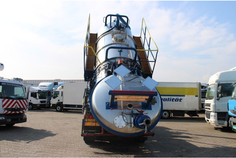 Camion hydrocureur Terberg FM 1450 WITTIG VACUM SYSTEM + TIPPER + FULLY WORKING + EURO 2 + ADR + 11,34m3: photos 17