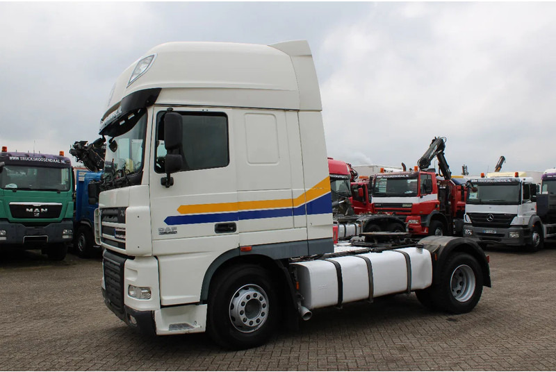 DAF XF 105.460 + SSC + EURO 5 + RETARDER - Tracteur routier: photos 4 DAF XF 105.460 + SSC + EURO 5 + RETARDER - Tracteur routier: photos 4