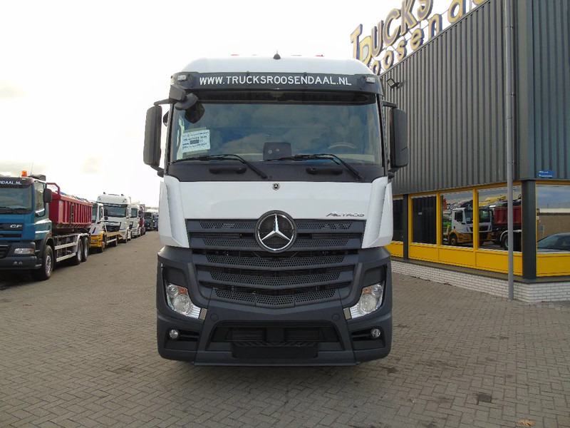 Mercedes-Benz Actros 2645 + euro 6 + 6x2 steering + SPOILER - Tracteur routier: photos 5 Mercedes-Benz Actros 2645 + euro 6 + 6x2 steering + SPOILER - Tracteur routier: photos 5