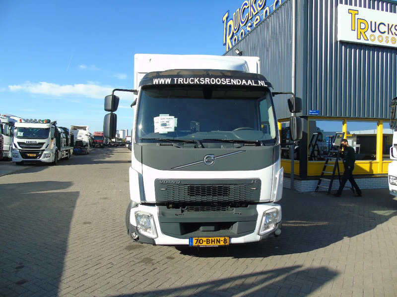 Volvo FL 250 + euro 6 + lift + 12T - Camion fourgon: photos 3 Volvo FL 250 + euro 6 + lift + 12T - Camion fourgon: photos 3