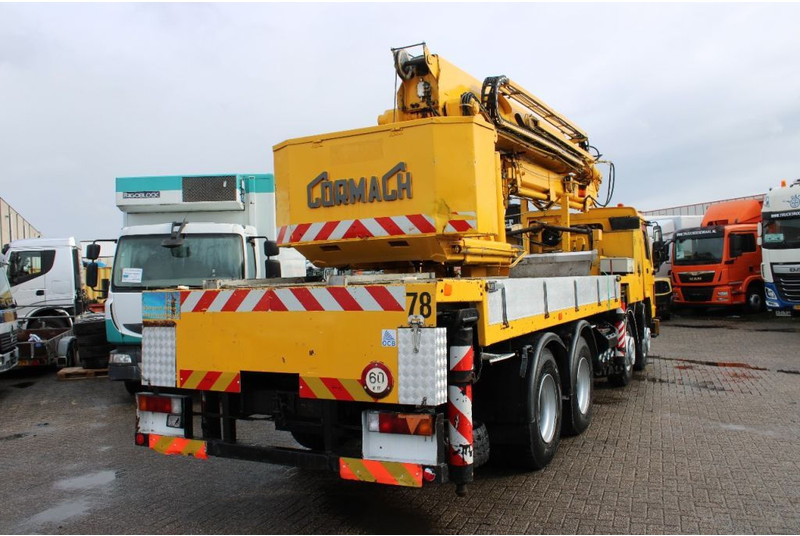 Grue tout-terrain Volvo FL10 8X4 + GROMACH 34 mtr. + EURO 2: photos 6
