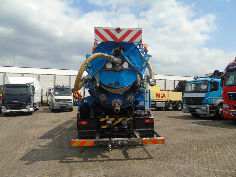 Volvo FM 420 + STOKOTA ECOTA 10.500LITER + 8X2 + WEB - Camion hydrocureur: photos 4 Volvo FM 420 + STOKOTA ECOTA 10.500LITER + 8X2 + WEB - Camion hydrocureur: photos 4