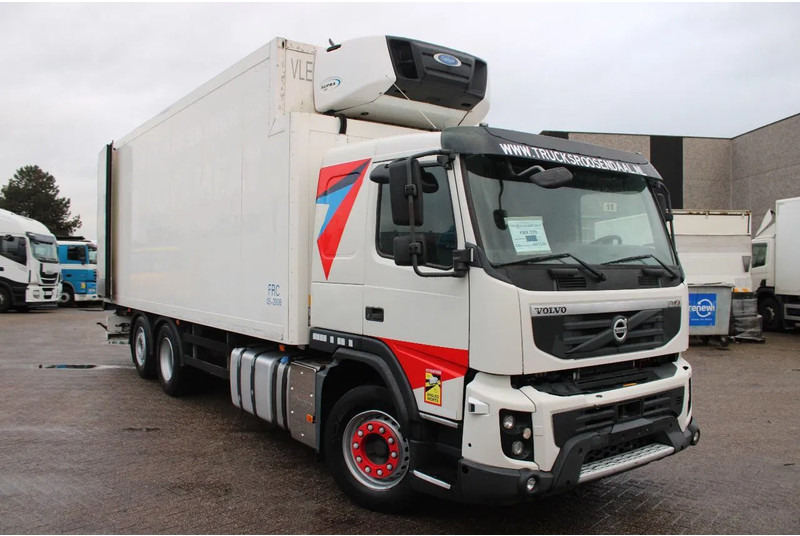 Volvo FMX 370 + EURO 5 + CARRIER + meat + 6x2 + atp - Camion frigorifique: photos 2 Volvo FMX 370 + EURO 5 + CARRIER + meat + 6x2 + atp - Camion frigorifique: photos 2