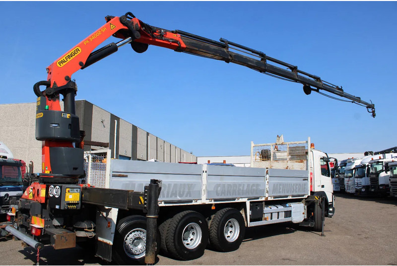 Volvo FMX 420 + PALFINGER 34002 SH F + 8X4 + EURO 6 + STEERING - Camion grue: photos 3 Volvo FMX 420 + PALFINGER 34002 SH F + 8X4 + EURO 6 + STEERING - Camion grue: photos 3