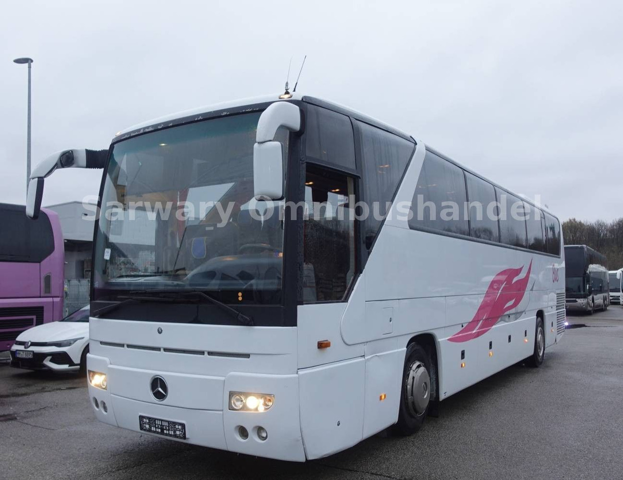 Mercedes-Benz 350 Tourismo 15 RHD*V8*404*55-Sitze*Klima*6-Gang - Autocar: photos 2 Mercedes-Benz 350 Tourismo 15 RHD*V8*404*55-Sitze*Klima*6-Gang - Autocar: photos 2