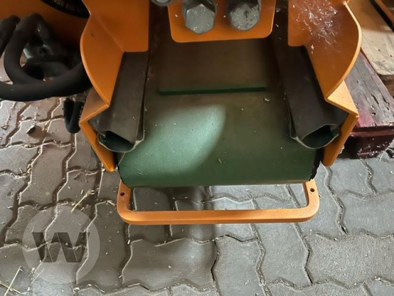 AFM EINSTREUGERÄT - Enrubanneuse: photos 4 AFM EINSTREUGERÄT - Enrubanneuse: photos 4