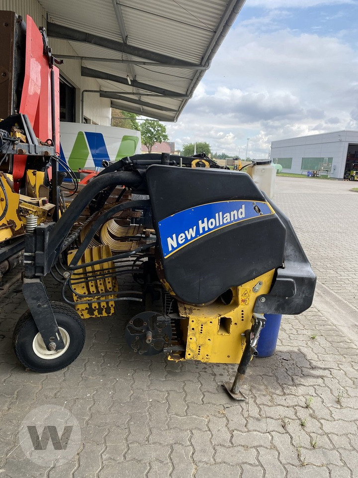 New Holland 270 FP - Accessoire aux ensileuses: photos 3 New Holland 270 FP - Accessoire aux ensileuses: photos 3