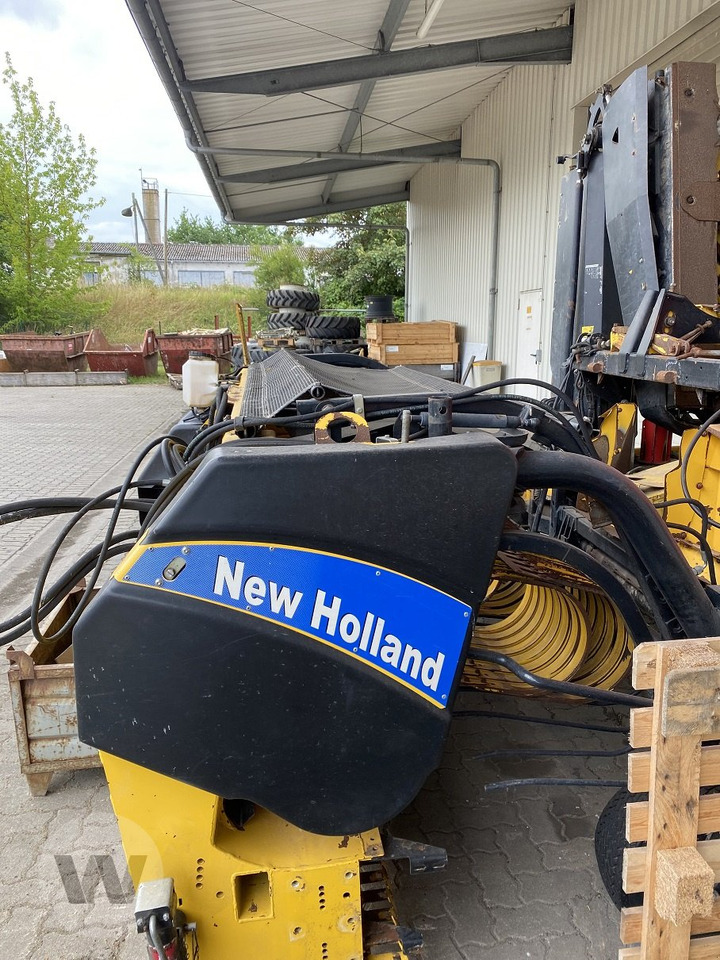 New Holland 270 FP - Accessoire aux ensileuses: photos 4 New Holland 270 FP - Accessoire aux ensileuses: photos 4