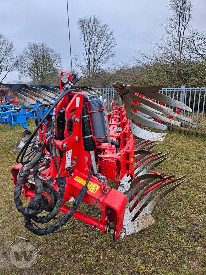 Pöttinger Servo 45 Plus - Charrue: photos 4 Pöttinger Servo 45 Plus - Charrue: photos 4