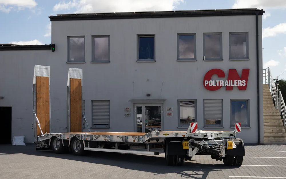 Humbaur Humbaur przyczepa niskopodwoziowa HTD 30-K - Remorque porte-engin surbaissée: photos 1 Humbaur Humbaur przyczepa niskopodwoziowa HTD 30-K - Remorque porte-engin surbaissée: photos 1
