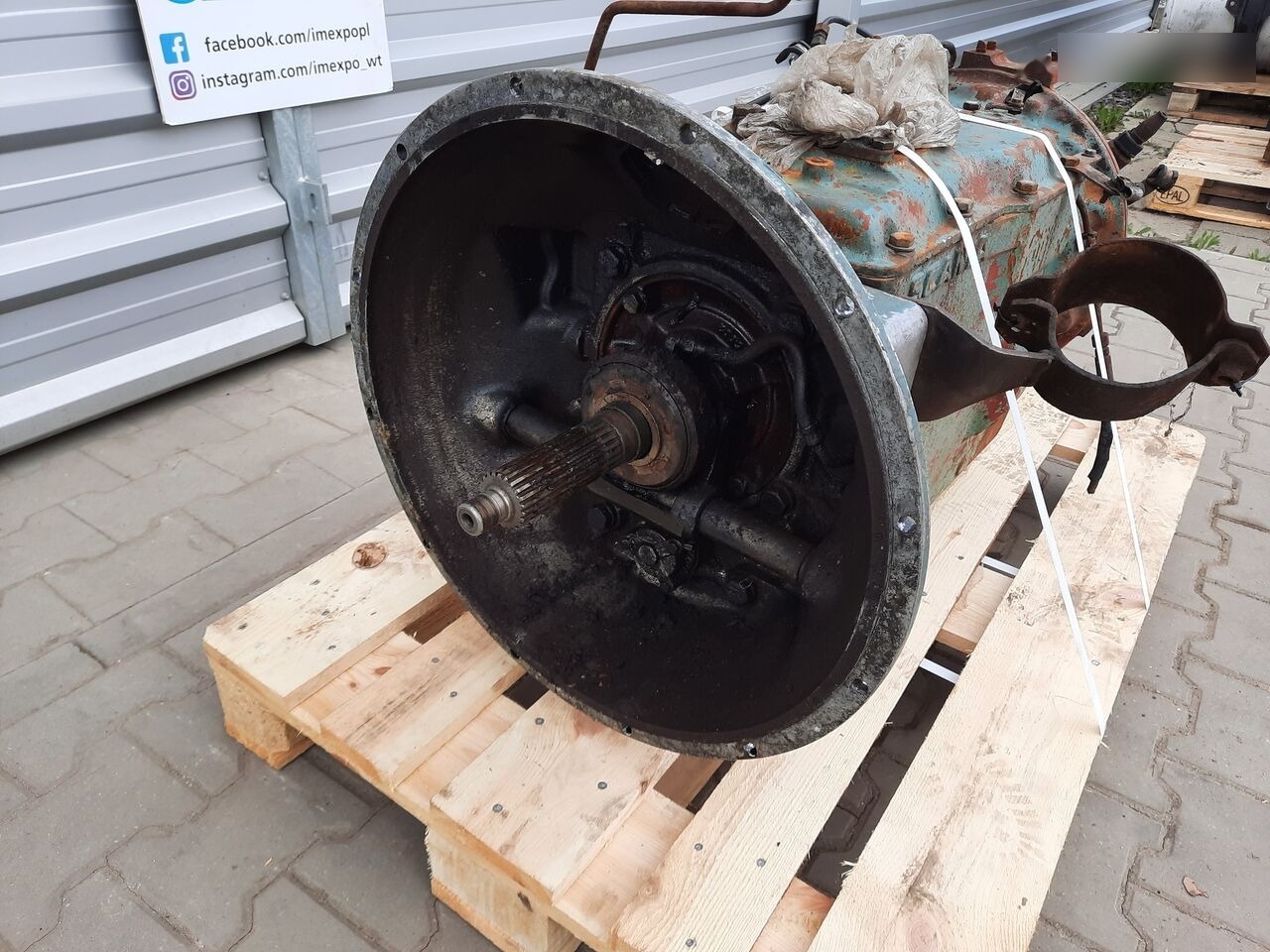 SCANIA GEARBOX / GR 870 GR870 / WORLDWIDE DELIVERY - Boîte de vitesse pour Camion: photos 2 SCANIA GEARBOX / GR 870 GR870 / WORLDWIDE DELIVERY - Boîte de vitesse pour Camion: photos 2