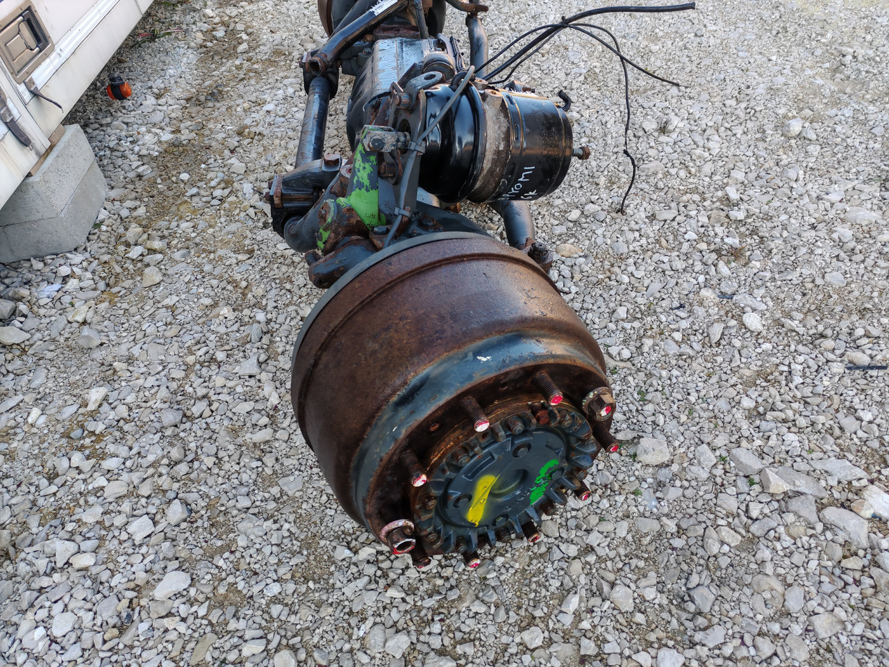 SCANIA P, R, G 4x4 6x6 / FRONT DRIVE AXLE / RP736 RATIO:1.35 / 2591676 - Essieu avant: photos 3 SCANIA P, R, G 4x4 6x6 / FRONT DRIVE AXLE / RP736 RATIO:1.35 / 2591676 - Essieu avant: photos 3