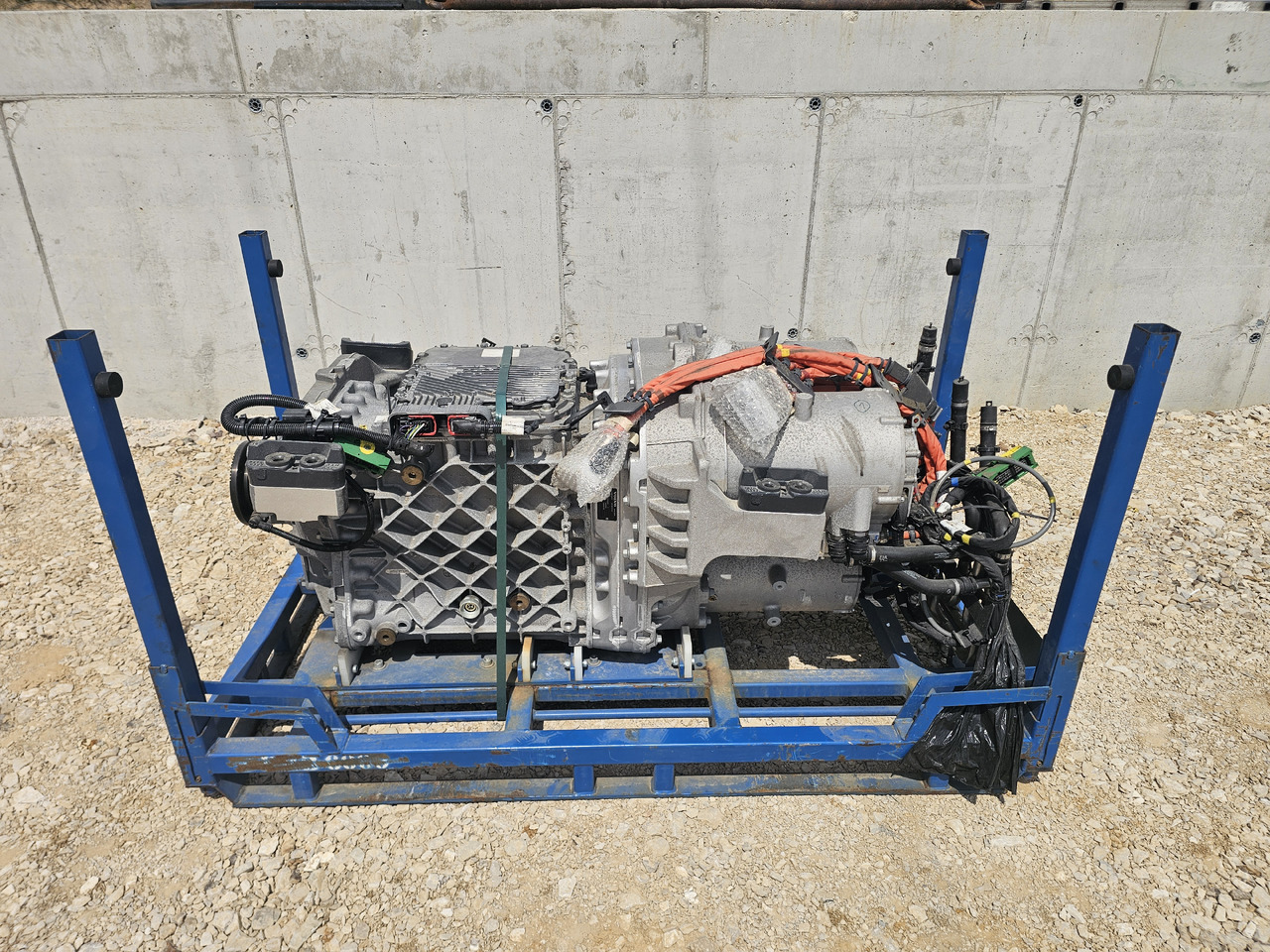 VOLVO FH FM ELECTRIC NEM 3 DRIVETRAIN / EPT2412 / 2400NM - Moteur: photos 1 VOLVO FH FM ELECTRIC NEM 3 DRIVETRAIN / EPT2412 / 2400NM - Moteur: photos 1