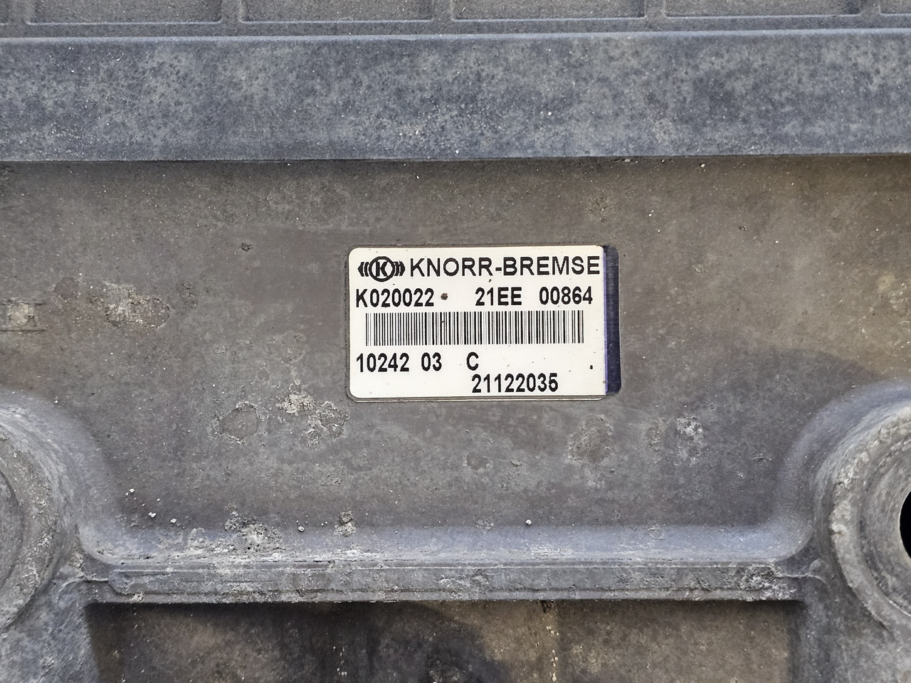 VOLVO FH FM / REAR EBS VALVE / K020022 / 21122035 - Valve de frein: photos 3 VOLVO FH FM / REAR EBS VALVE / K020022 / 21122035 - Valve de frein: photos 3