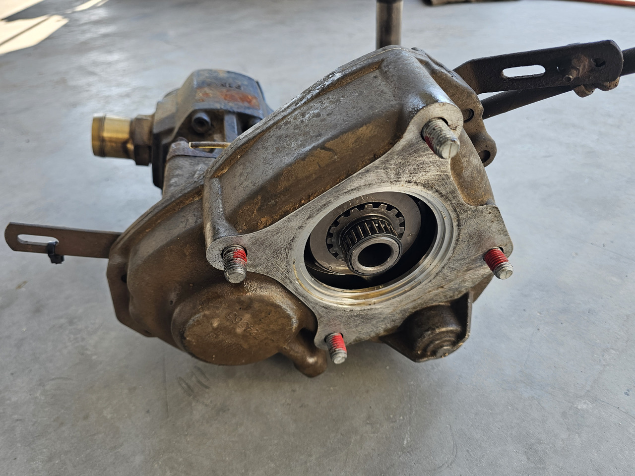 Hydraulique VOLVO HYDRAULIC SET PTO PUMP SHAFT / VOLVO FH FM FH4 FH5 / WORLDWIDE DELIVERY: photos 6