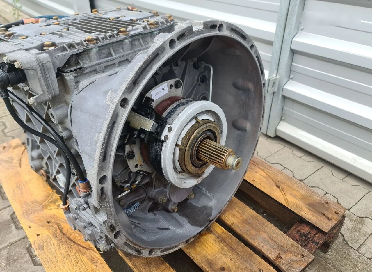 VOLVO RENAULT GEARBOX / AT2612D AUTOMAT / WORLDWIDE DELIVERY - Boîte de vitesse pour Camion: photos 5 VOLVO RENAULT GEARBOX / AT2612D AUTOMAT / WORLDWIDE DELIVERY - Boîte de vitesse pour Camion: photos 5