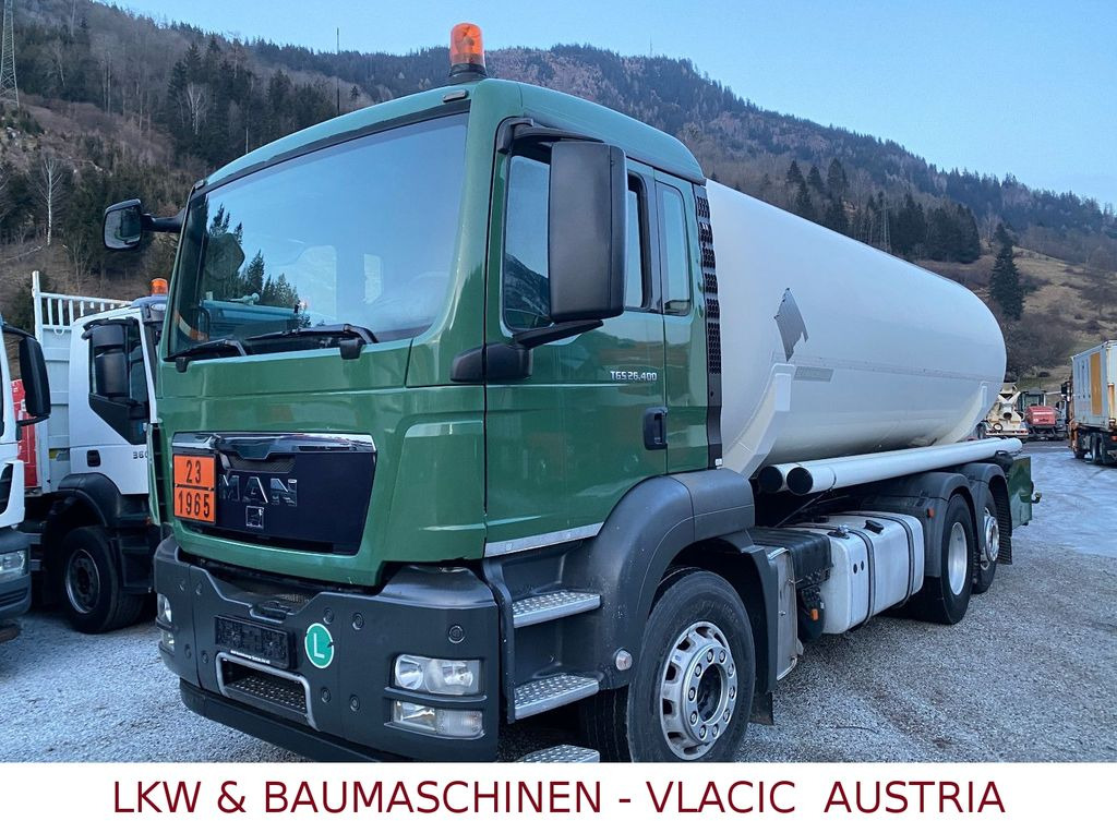 MAN TGS 26.400 Gastankwagen mit Pumpe und Wage22000L MAN TGS 26.400 Gastankwagen mit Pumpe und Wage22000L - Camion citerne: photos 1 MAN TGS 26.400 Gastankwagen mit Pumpe und Wage22000L MAN TGS 26.400 Gastankwagen mit Pumpe und Wage22000L - Camion citerne: photos 1