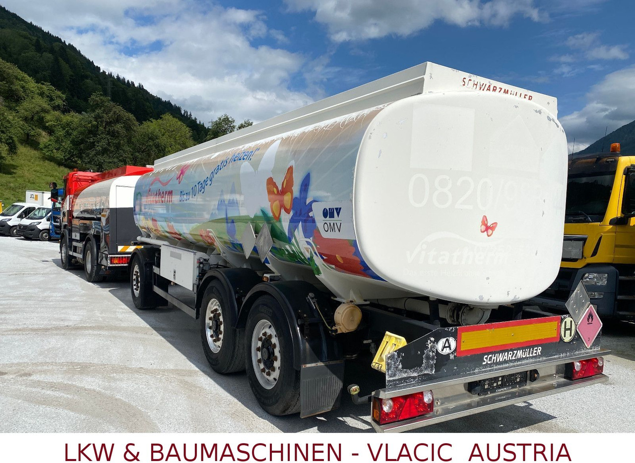 Schwarzmüller Tank ADR Benzin/ Diesel 23430Liter - Remorque citerne: photos 4 Schwarzmüller Tank ADR Benzin/ Diesel 23430Liter - Remorque citerne: photos 4