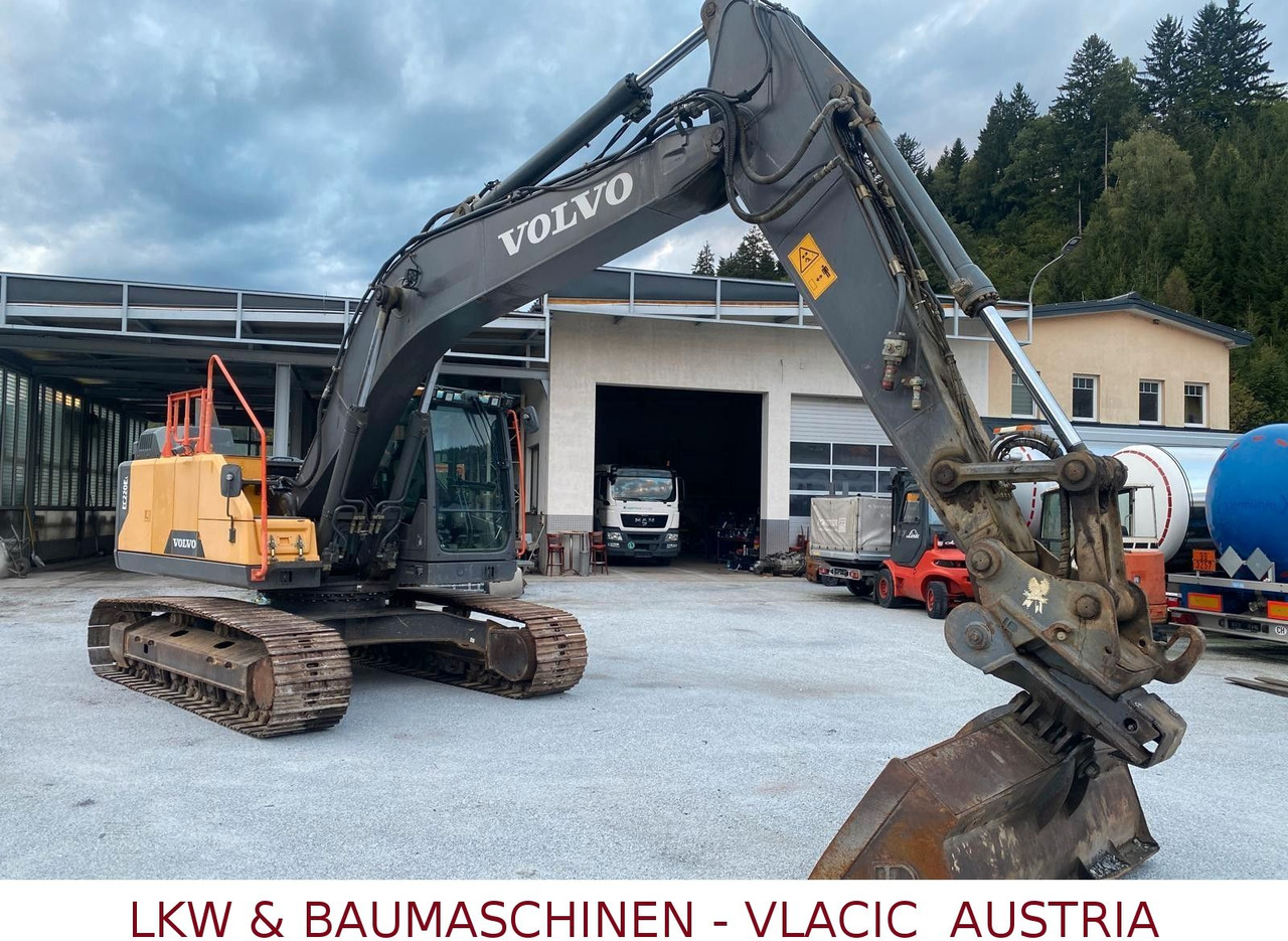 Volvo EC 220 EL - Pelle sur chenille: photos 1 Volvo EC 220 EL - Pelle sur chenille: photos 1