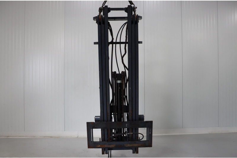 *Unicarriers triplex mast - Accessoire: photos 1 *Unicarriers triplex mast - Accessoire: photos 1