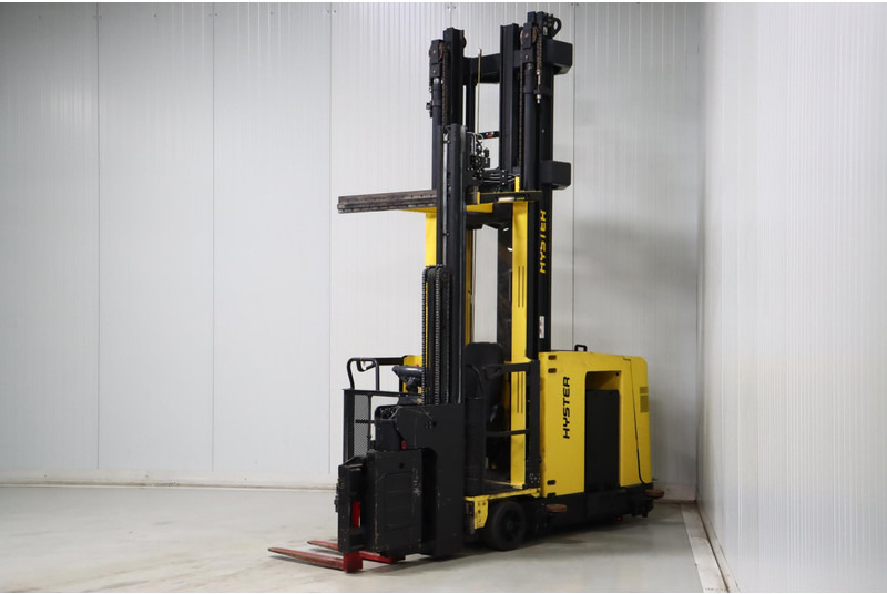 Hyster C1.0 - Préparateur de commandes: photos 3 Hyster C1.0 - Préparateur de commandes: photos 3