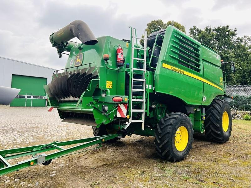 John Deere T660 - Moissonneuse-batteuse: photos 5 John Deere T660 - Moissonneuse-batteuse: photos 5