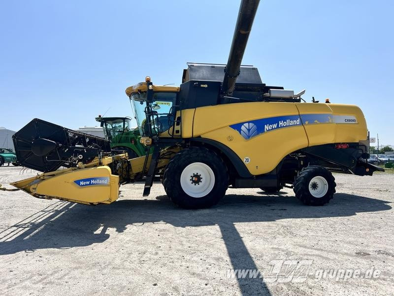 New Holland CX8080 4wd - Moissonneuse-batteuse: photos 4 New Holland CX8080 4wd - Moissonneuse-batteuse: photos 4