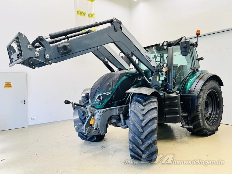 Valtra T174 - Tracteur agricole: photos 2 Valtra T174 - Tracteur agricole: photos 2
