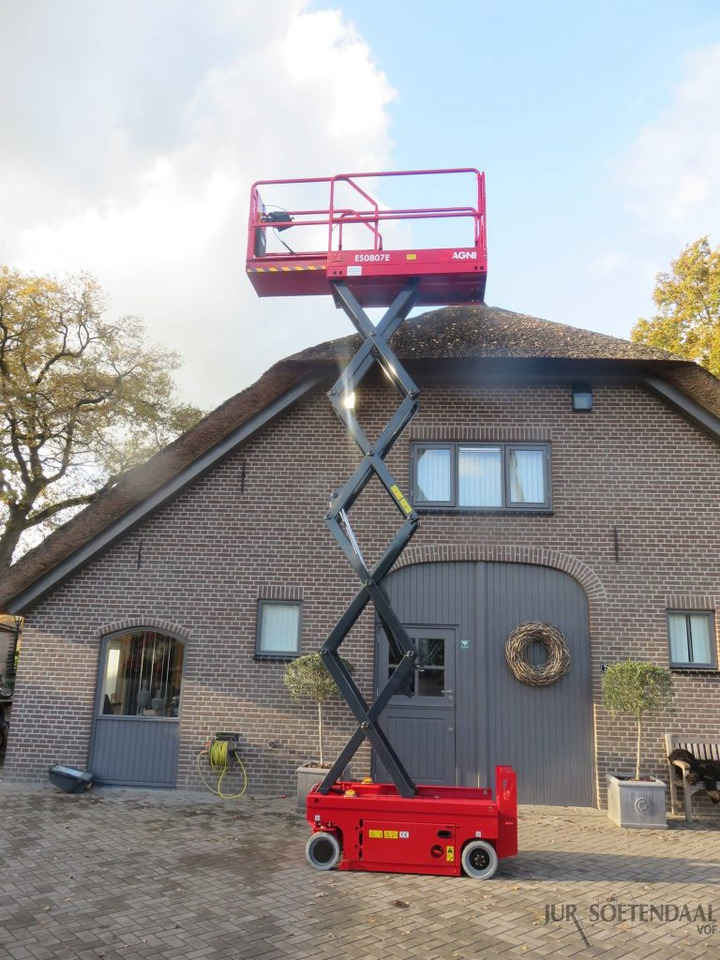 MAGNI ES0807 - Nacelle ciseaux: photos 3 MAGNI ES0807 - Nacelle ciseaux: photos 3