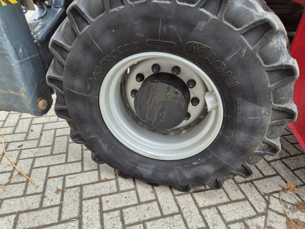 Chariot télescopique MAGNI RTH 5.21 – D/D: photos 11 Chariot télescopique MAGNI RTH 5.21 – D/D: photos 11