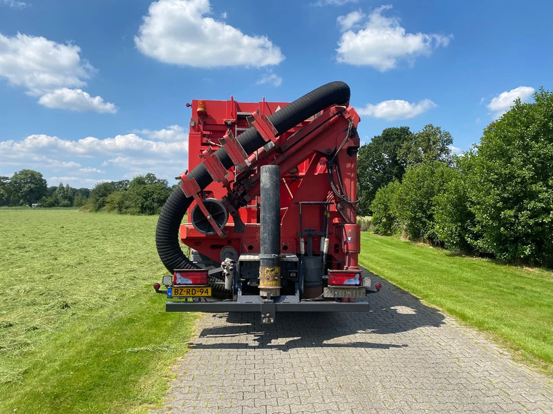MAN TGS 28.440 | SAUGBAGGER | SUCTION EXCAVATOR | GRONDZUIGER | - Camion hydrocureur: photos 3 MAN TGS 28.440 | SAUGBAGGER | SUCTION EXCAVATOR | GRONDZUIGER | - Camion hydrocureur: photos 3