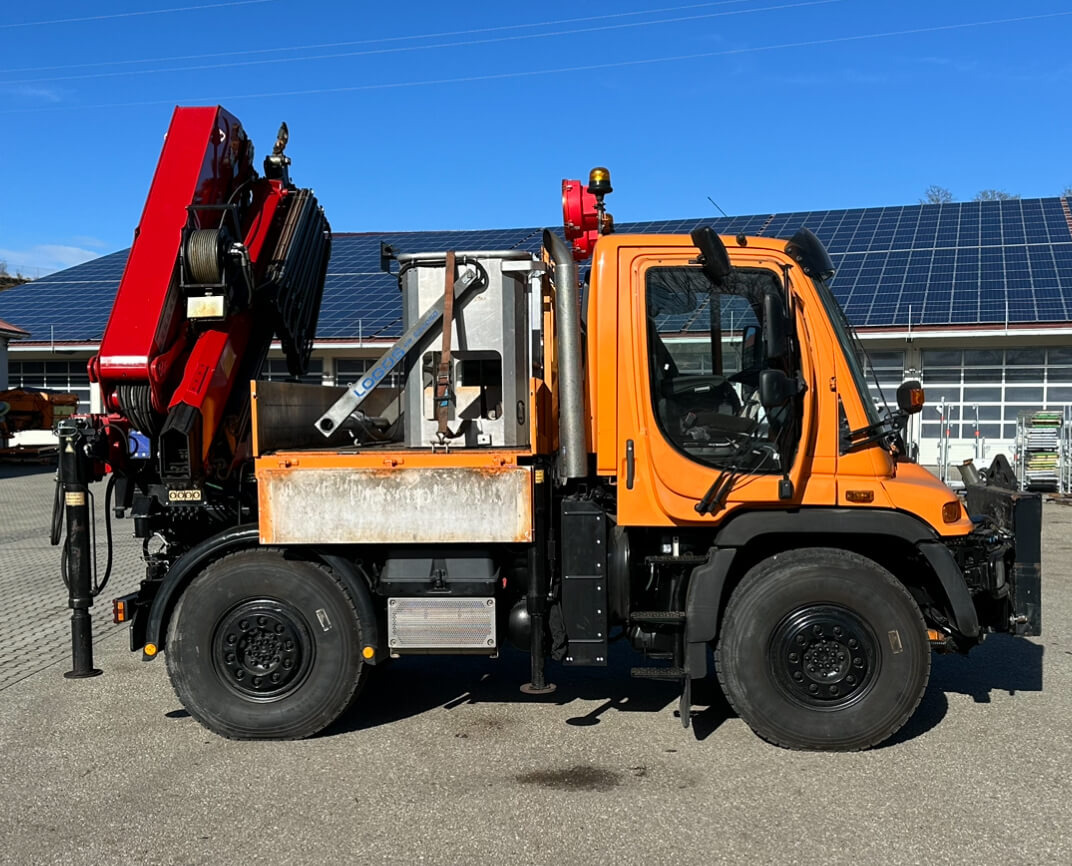 Unimog 400 - U400 405 25177 mit Wechselkran Merced - Véhicule de voirie/ Spécial: photos 3 Unimog 400 - U400 405 25177 mit Wechselkran Merced - Véhicule de voirie/ Spécial: photos 3