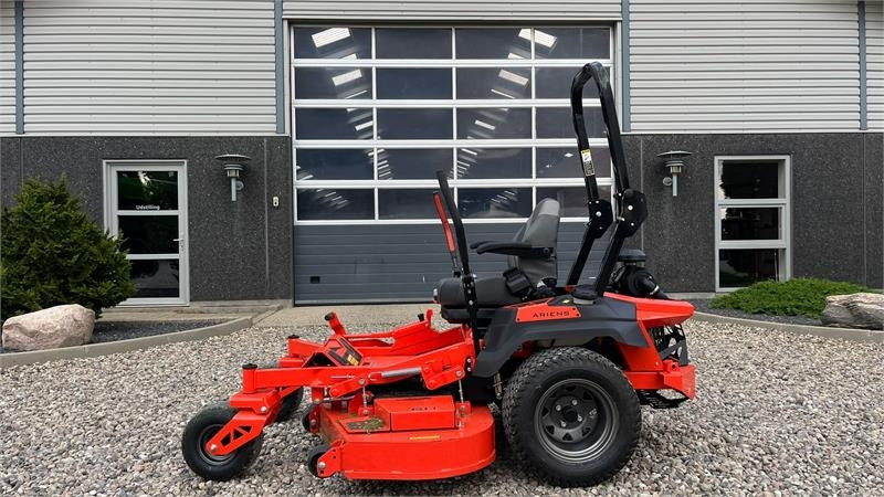 Ariens Zenith 60 SD Top professionel maskine med stor 2 c - Tracteur communal: photos 1 Ariens Zenith 60 SD Top professionel maskine med stor 2 c - Tracteur communal: photos 1