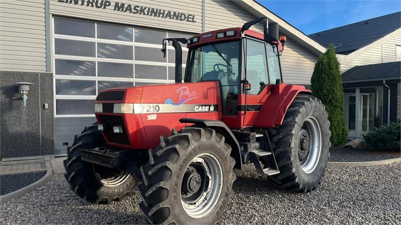 Case IH Magnum 7210 PRO PRO model, og en ejers traktor fra - Tracteur agricole: photos 2 Case IH Magnum 7210 PRO PRO model, og en ejers traktor fra - Tracteur agricole: photos 2