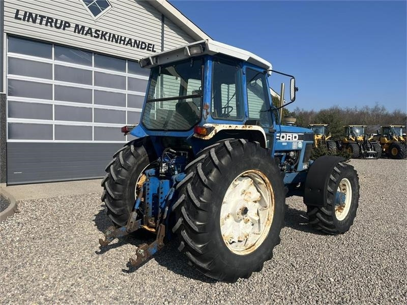 Tracteur agricole Ford TW 15 F II med HEVA opklappelig frontlift: photos 13