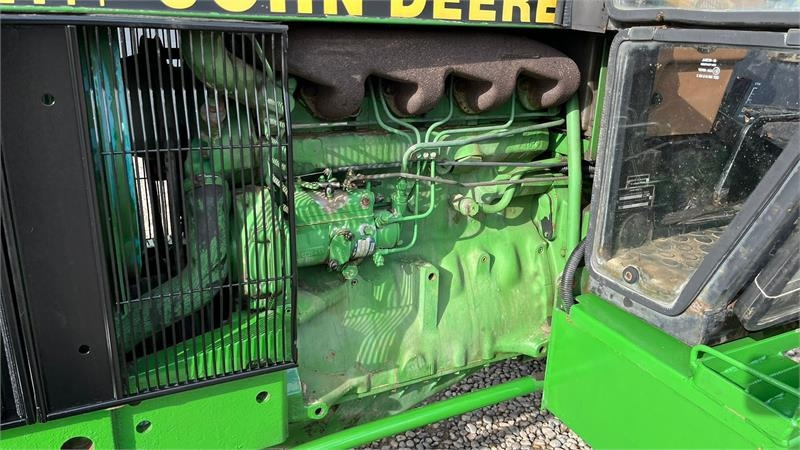 John Deere 2450 Med servostyring - Tracteur agricole: photos 5 John Deere 2450 Med servostyring - Tracteur agricole: photos 5