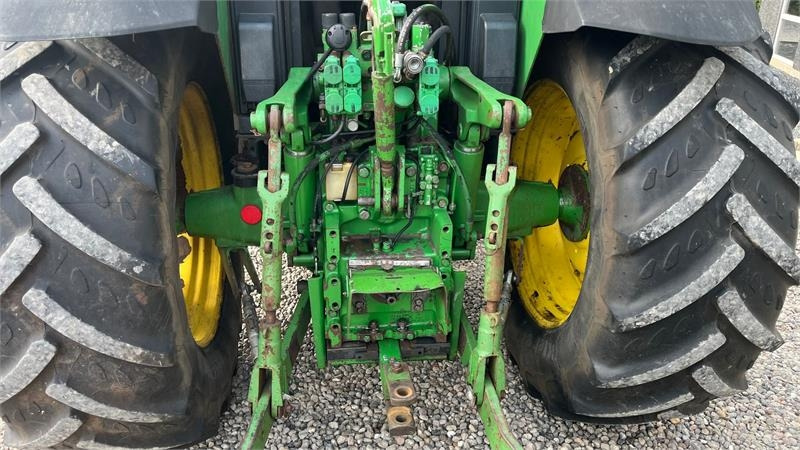 John Deere 6910 Auto Quad II-TLS Med frontlæsser - Tracteur agricole: photos 4 John Deere 6910 Auto Quad II-TLS Med frontlæsser - Tracteur agricole: photos 4